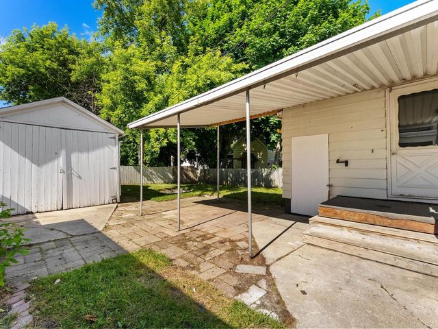 1114 Broadway AVENUE, Sheboygan, WI 53081