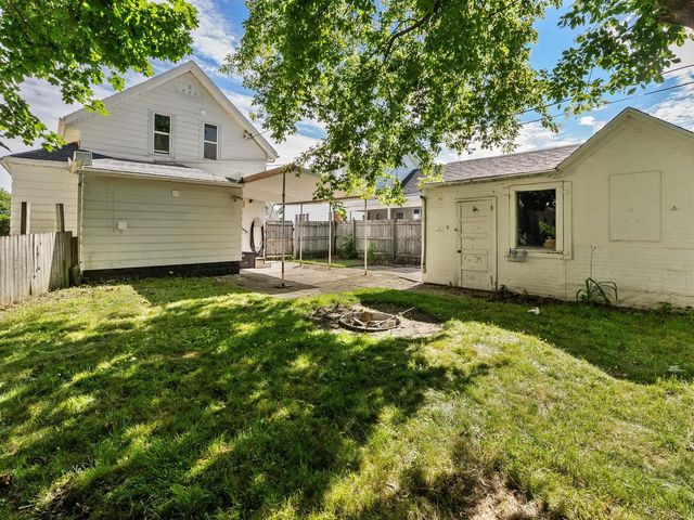 1114 Broadway AVENUE, Sheboygan, WI 53081