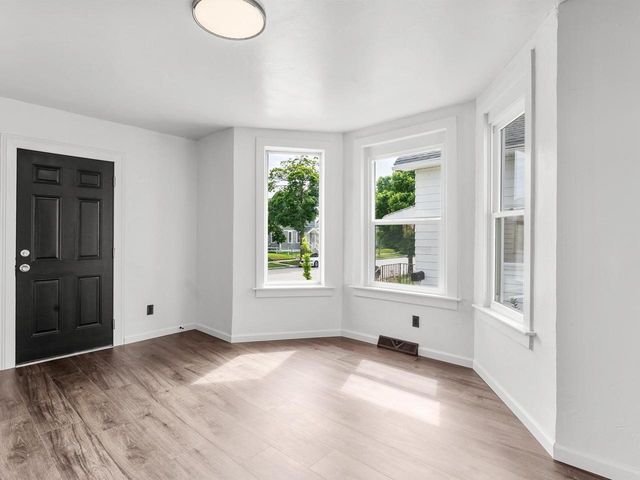 1114 Broadway AVENUE, Sheboygan, WI 53081