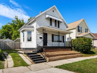 1114 Broadway AVENUE, Sheboygan, WI 53081