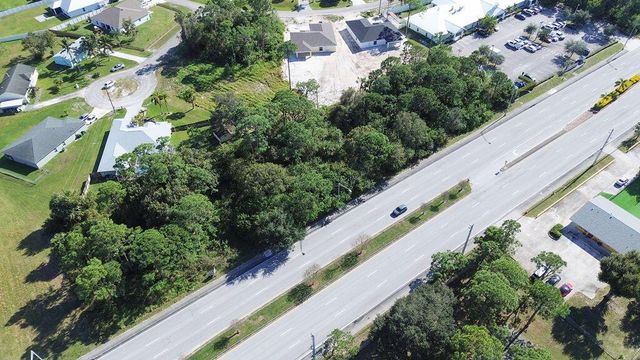 2717 SW Port St Lucie Boulevard, Port St Lucie, FL 34953