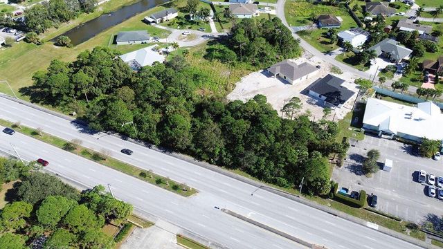 2717 SW Port St Lucie Boulevard, Port St Lucie, FL 34953