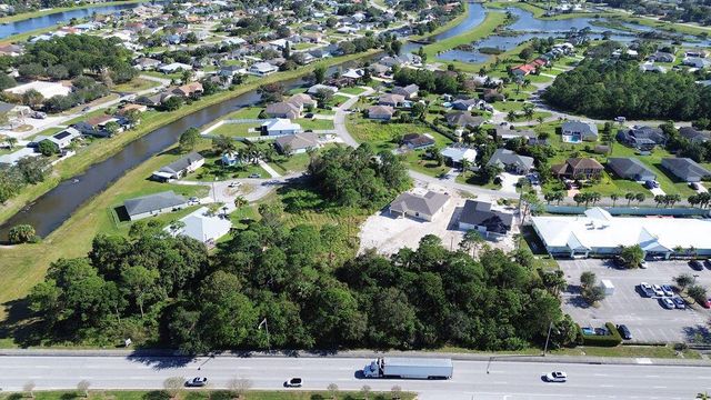 2717 SW Port St Lucie Boulevard, Port St Lucie, FL 34953