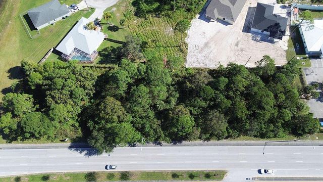 2717 SW Port St Lucie Boulevard, Port St Lucie, FL 34953