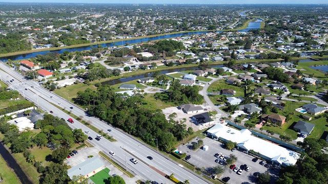 2717 SW Port St Lucie Boulevard, Port St Lucie, FL 34953