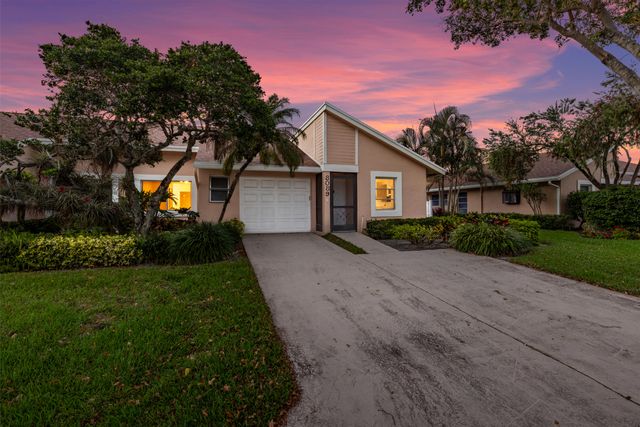 8089 Springtree Road, Boca Raton, FL 33496