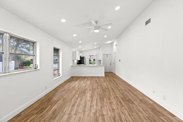 8089 Springtree Road, Boca Raton, FL 33496