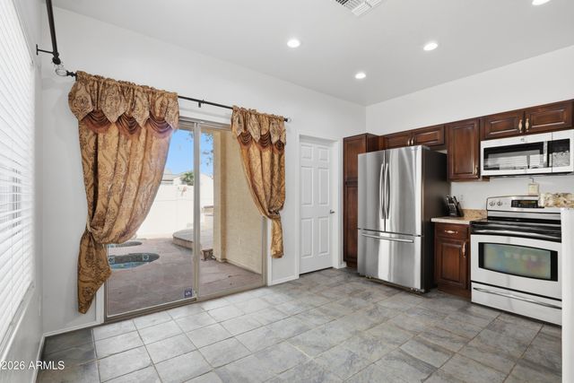 209 N 76TH Place, Mesa, AZ 85207