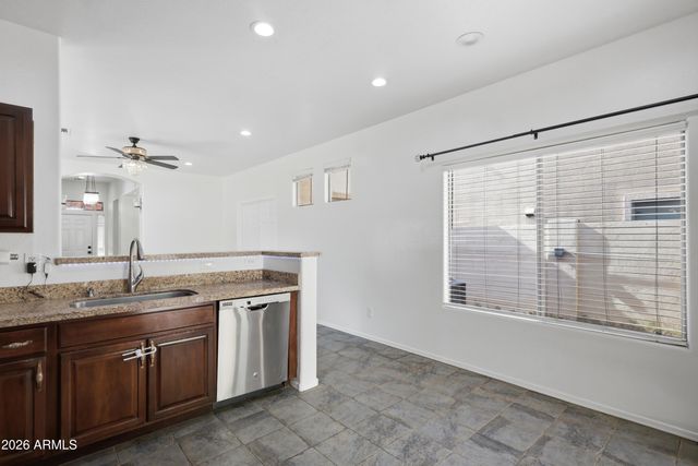 209 N 76TH Place, Mesa, AZ 85207