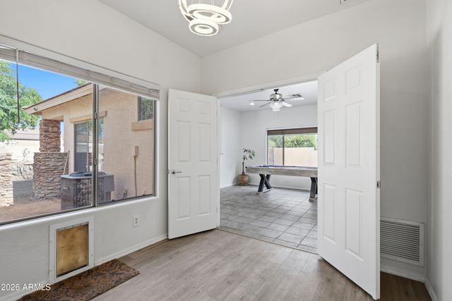 209 N 76TH Place, Mesa, AZ 85207