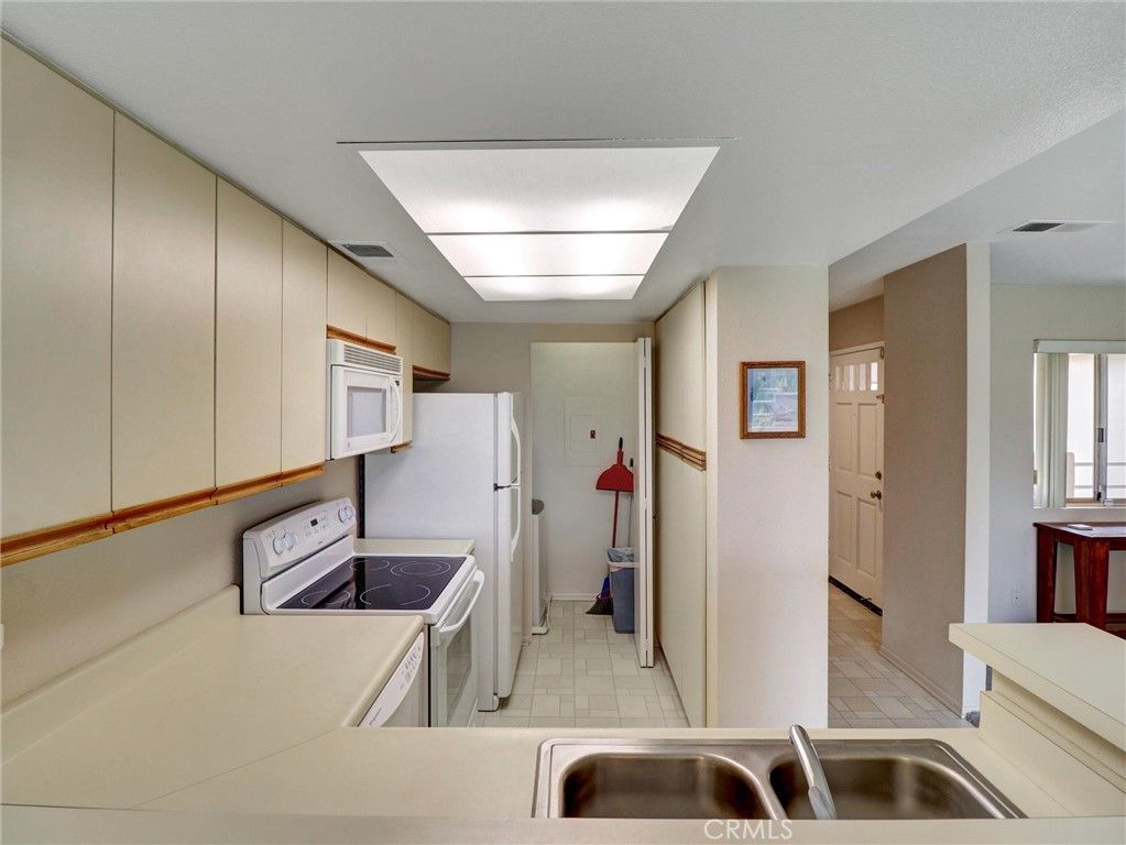 Image 12 of property listing at 78209 Indigo Drive, La Quinta, CA 92253
