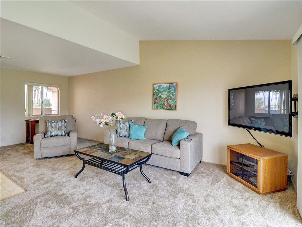 Image 5 of property listing at 78209 Indigo Drive, La Quinta, CA 92253