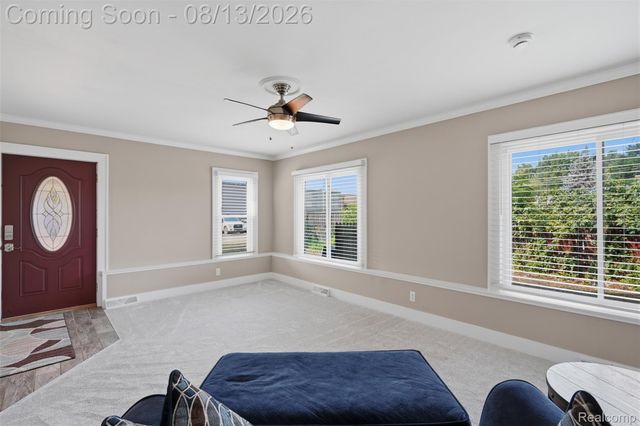 107 2nd Street, Fenton, MI 48430