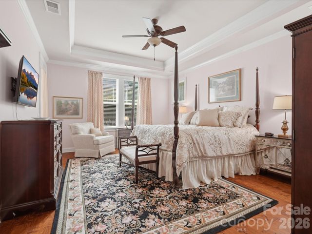 2050 Laney Pond Road, Matthews, NC 28104