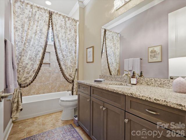 2050 Laney Pond Road, Matthews, NC 28104