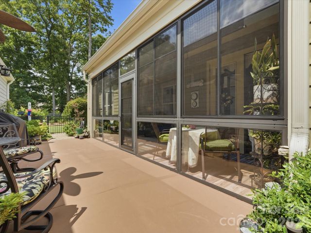2050 Laney Pond Road, Matthews, NC 28104