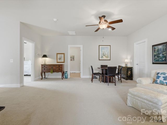 2050 Laney Pond Road, Matthews, NC 28104