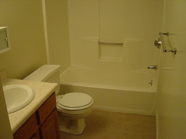 10 Basswood Ave. B-6, North Attleboro, MA 02760