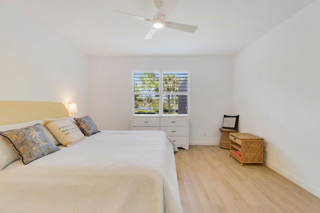 2011 NW Golden Oak Trail, Jensen Beach, FL 34957