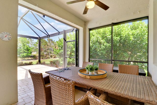 2011 NW Golden Oak Trail, Jensen Beach, FL 34957