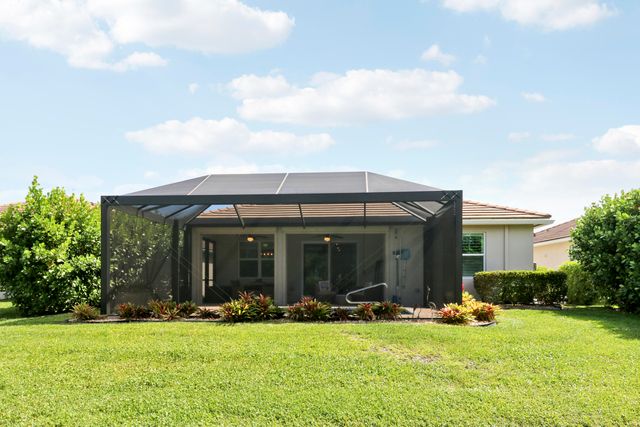 2011 NW Golden Oak Trail, Jensen Beach, FL 34957