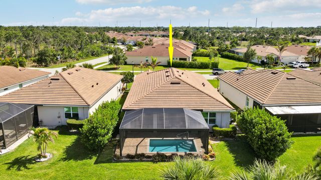 2011 NW Golden Oak Trail, Jensen Beach, FL 34957