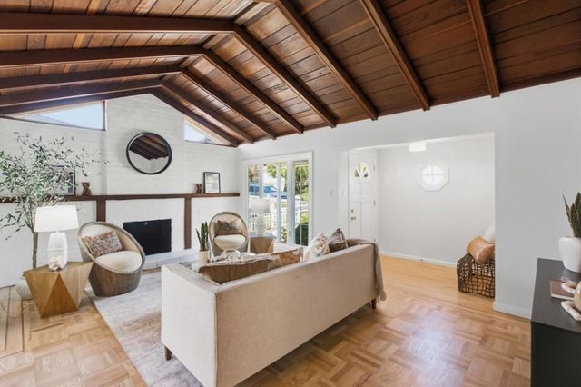1945 Birch Avenue, San Carlos, CA 94070