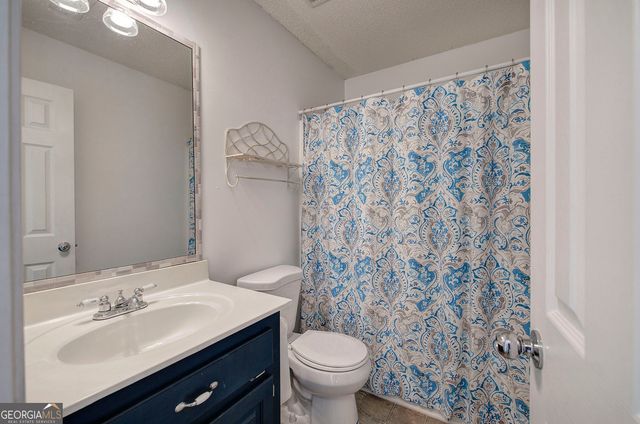 221 Mackenzie Court, Canton, GA 30115