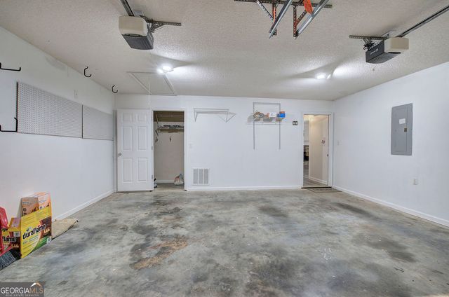 221 Mackenzie Court, Canton, GA 30115