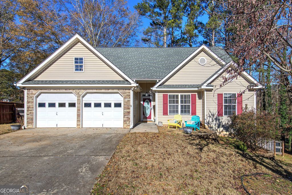 221 Mackenzie Court, Canton, GA 30115