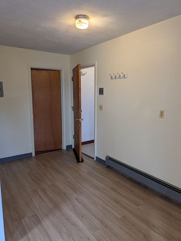 569 Somerville Avenue 5, Somerville, MA 02143