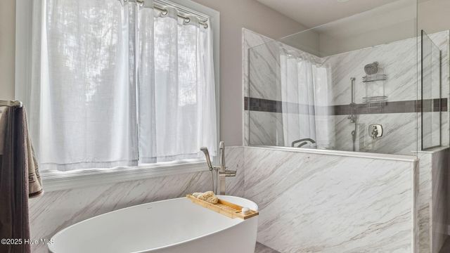 5 Wake Forest Court, Southern Pines, NC 28387