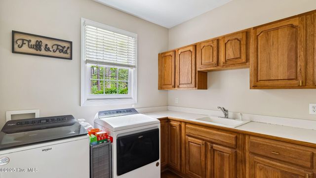 5 Wake Forest Court, Southern Pines, NC 28387