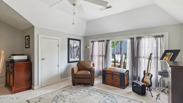 5 Wake Forest Court, Southern Pines, NC 28387