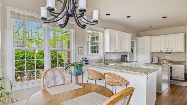 5 Wake Forest Court, Southern Pines, NC 28387