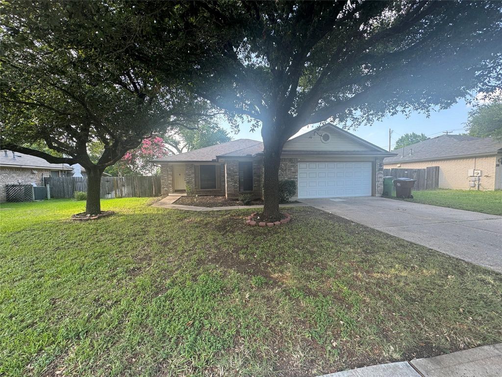 1002 Leah LN, Round Rock, TX 78665