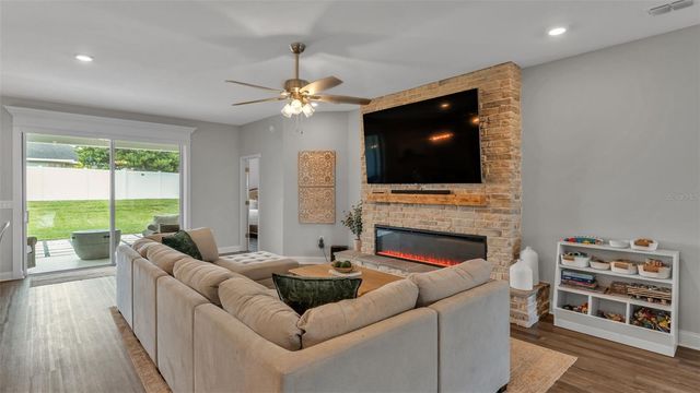 6799 TREYMONT DRIVE, Lakeland, FL 33813