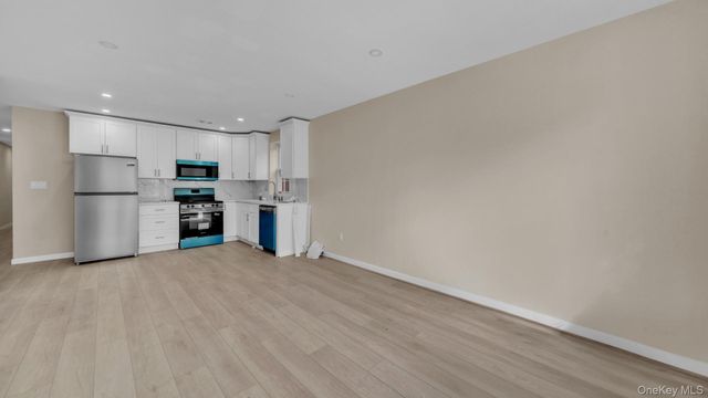 955 E 229th Street, Bronx, NY 10466
