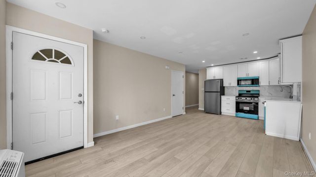 955 E 229th Street, Bronx, NY 10466