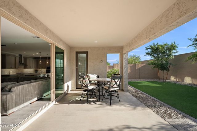 5610 N 194TH Lane, Litchfield Park, AZ 85340