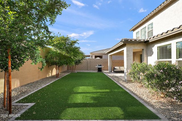 5610 N 194TH Lane, Litchfield Park, AZ 85340
