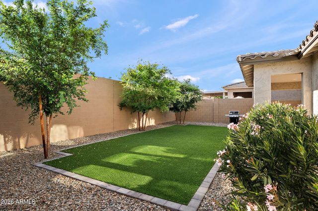 5610 N 194TH Lane, Litchfield Park, AZ 85340