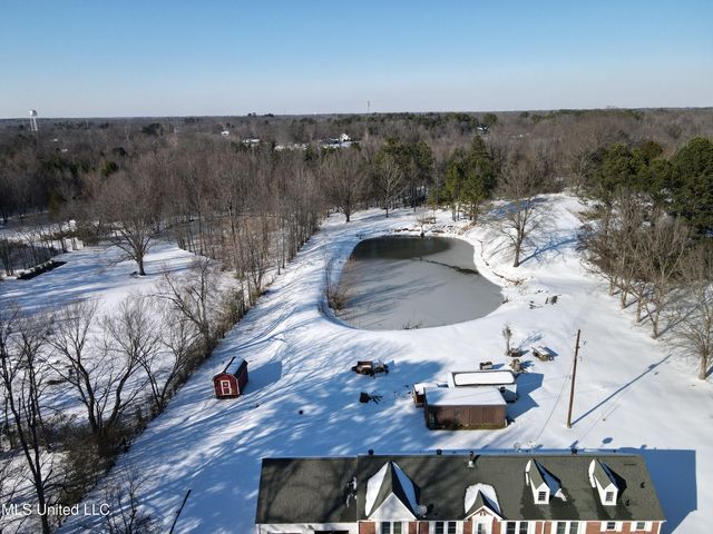 9338 E Broadway Road, Olive Branch, MS 38654