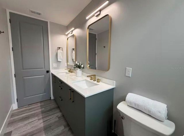 1642 TRIANGLE AVENUE, Orlando, FL 32806