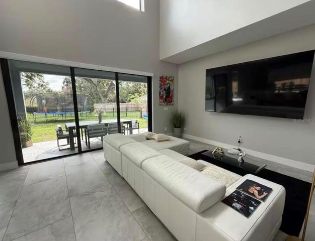 1642 TRIANGLE AVENUE, Orlando, FL 32806