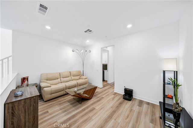 378 Mullberry Place, Montebello, CA 90640