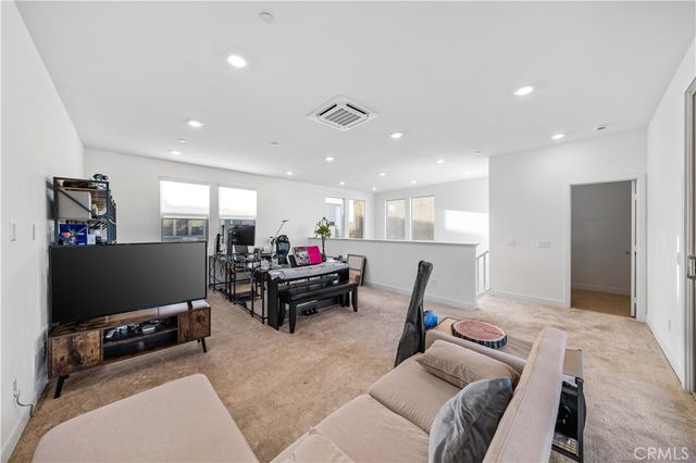 378 Mullberry Place, Montebello, CA 90640