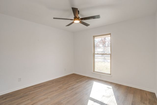 1303 Glenhaven Drive, Cleburne, TX 76033