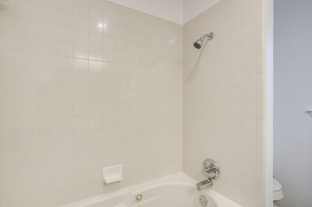 1303 Glenhaven Drive, Cleburne, TX 76033