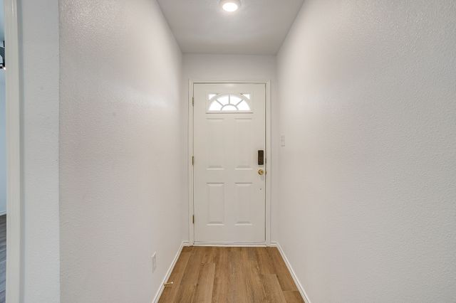 1303 Glenhaven Drive, Cleburne, TX 76033